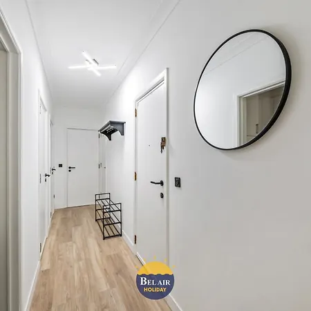 Apartamento Comfortable And Centrally Located Near The Sea T143 *